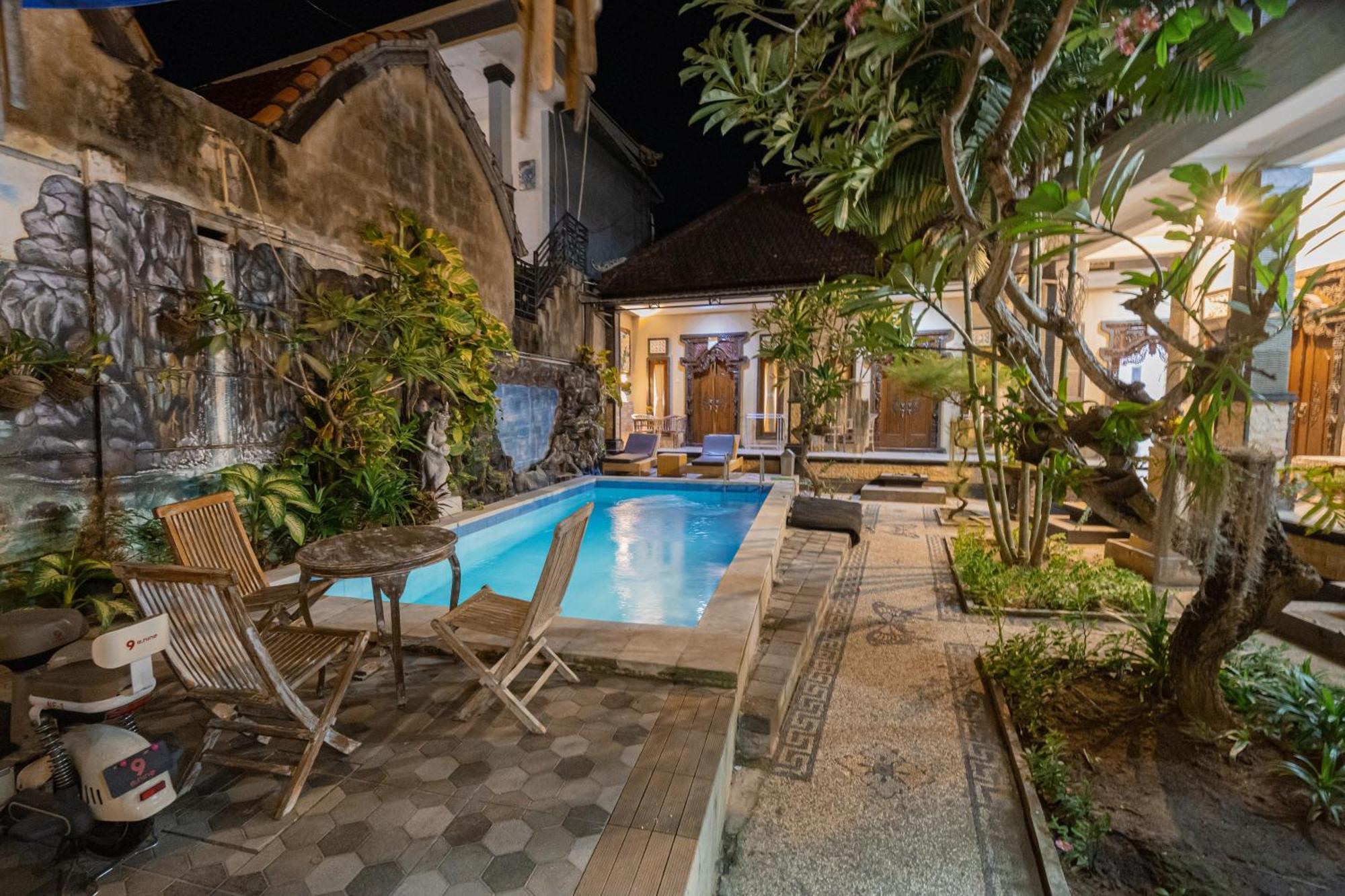 The Mel Homestay Batununggul Eksteriør billede