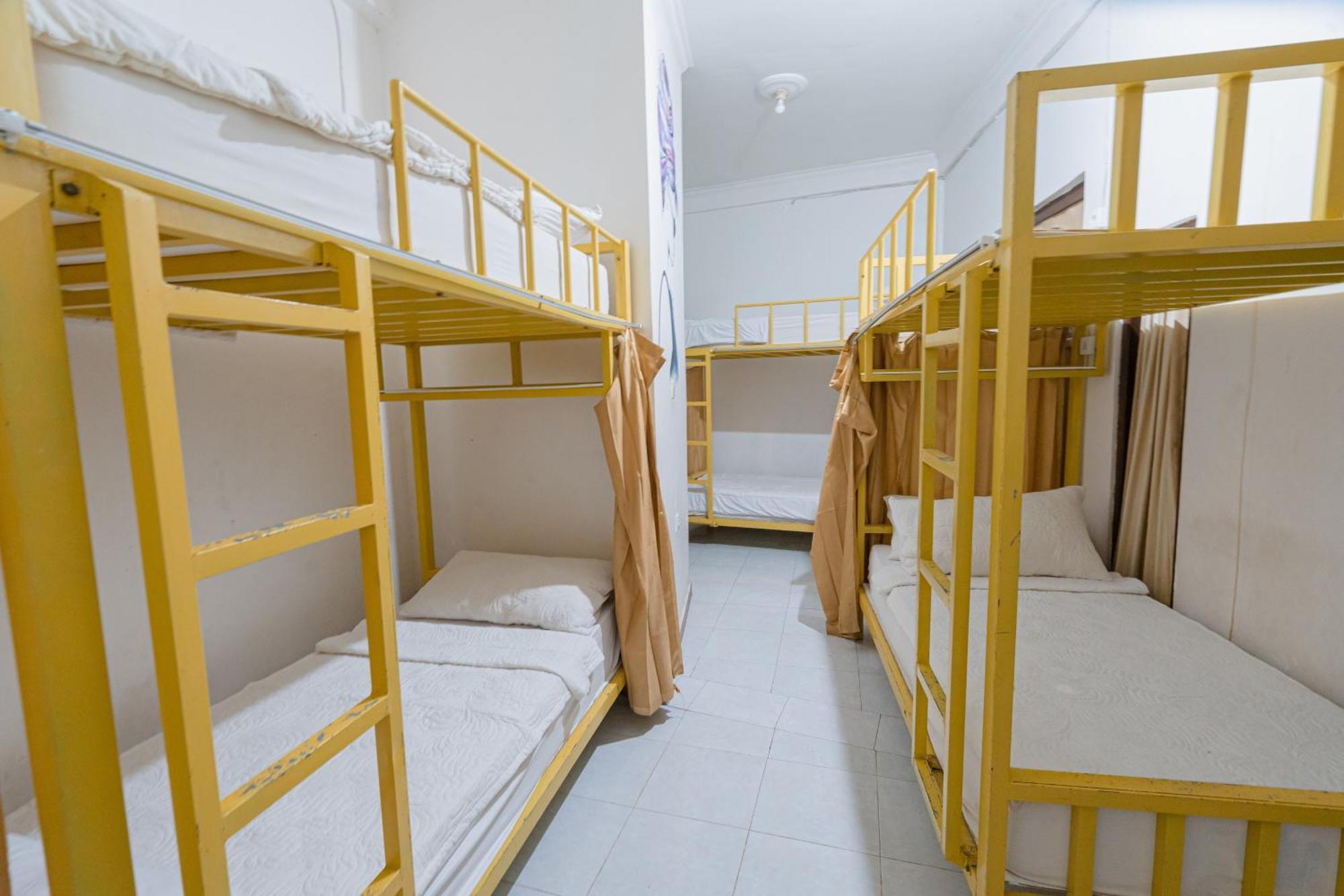 The Mel Homestay Batununggul Eksteriør billede