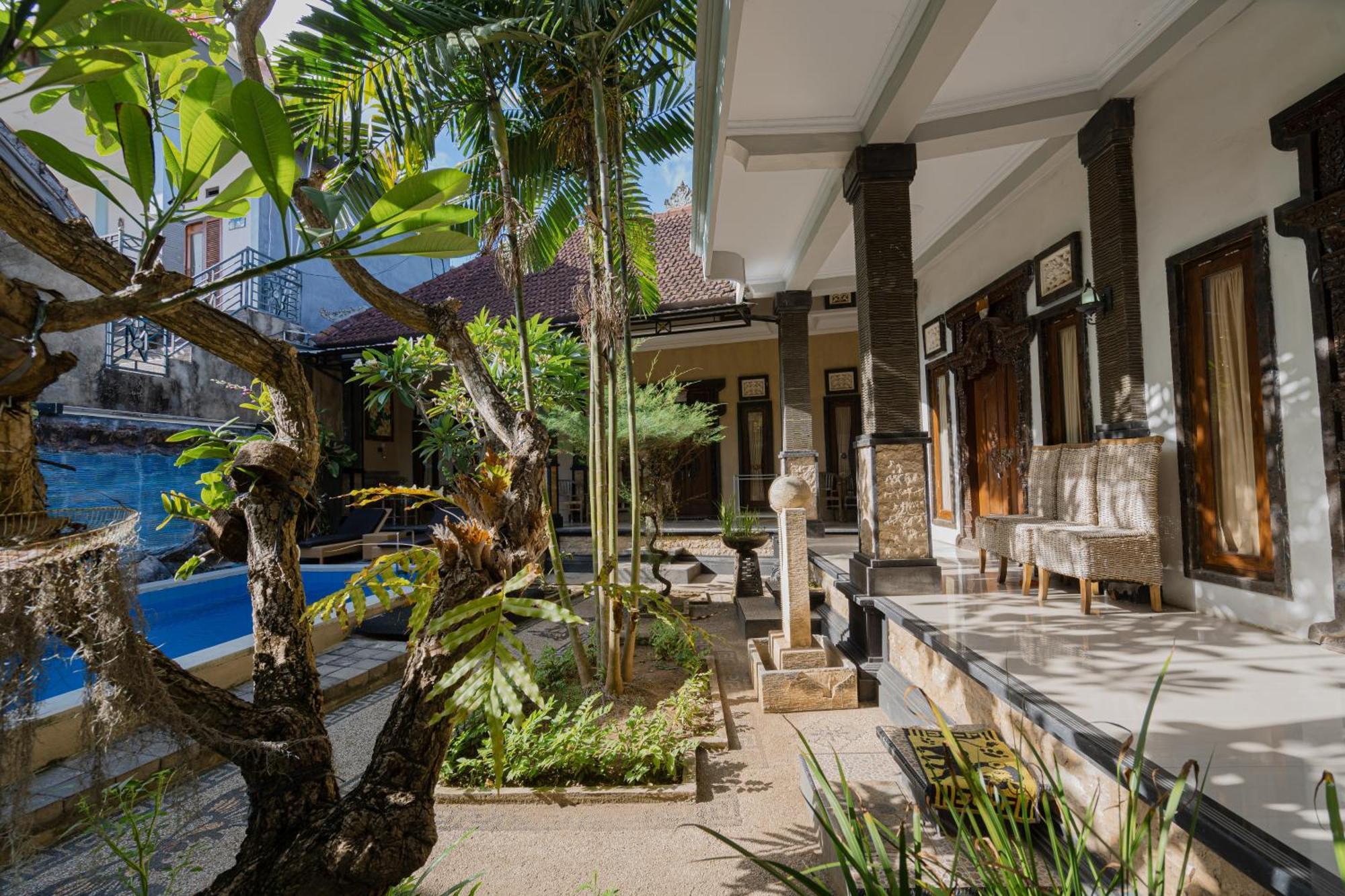 The Mel Homestay Batununggul Eksteriør billede