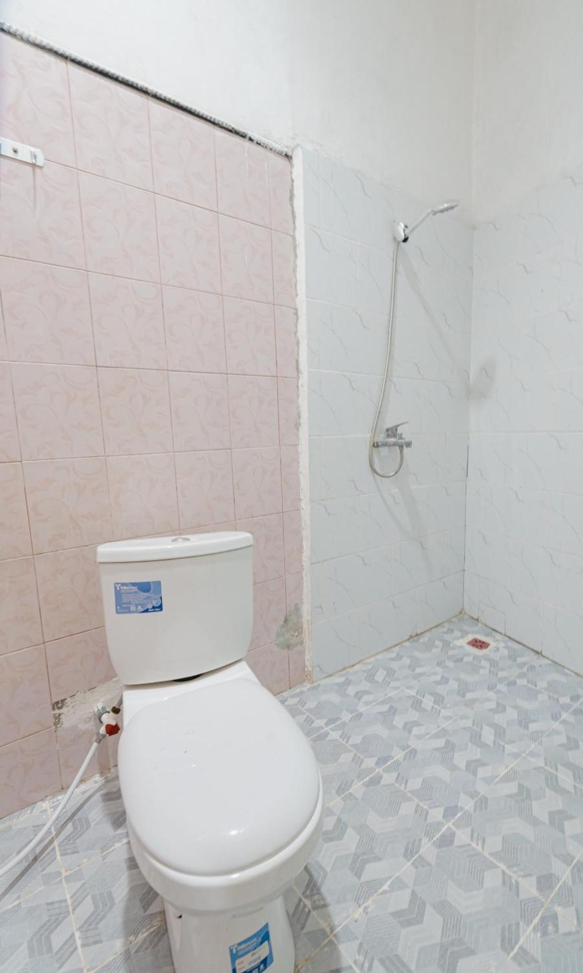 The Mel Homestay Batununggul Eksteriør billede